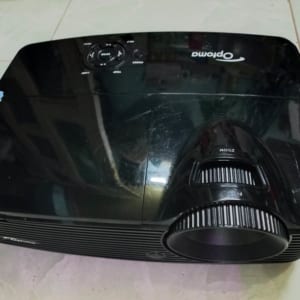Thu mua máy chiếu cũ Optoma