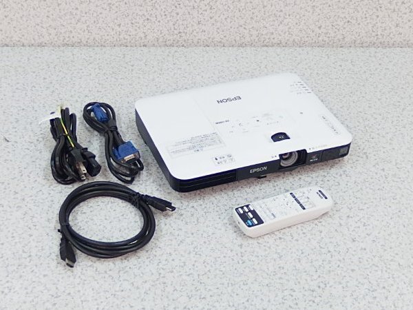 Máy Chiếu Cũ Epson EB-1785W