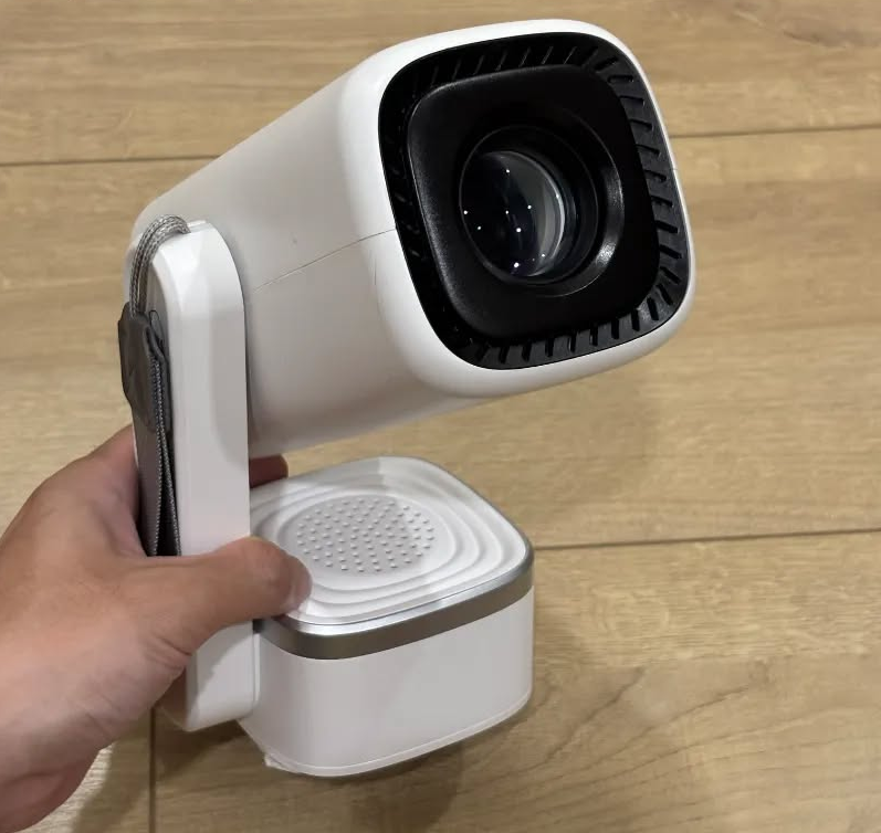 máy chiếu cũ mini beecube